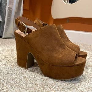 Chinese laundry platform heel